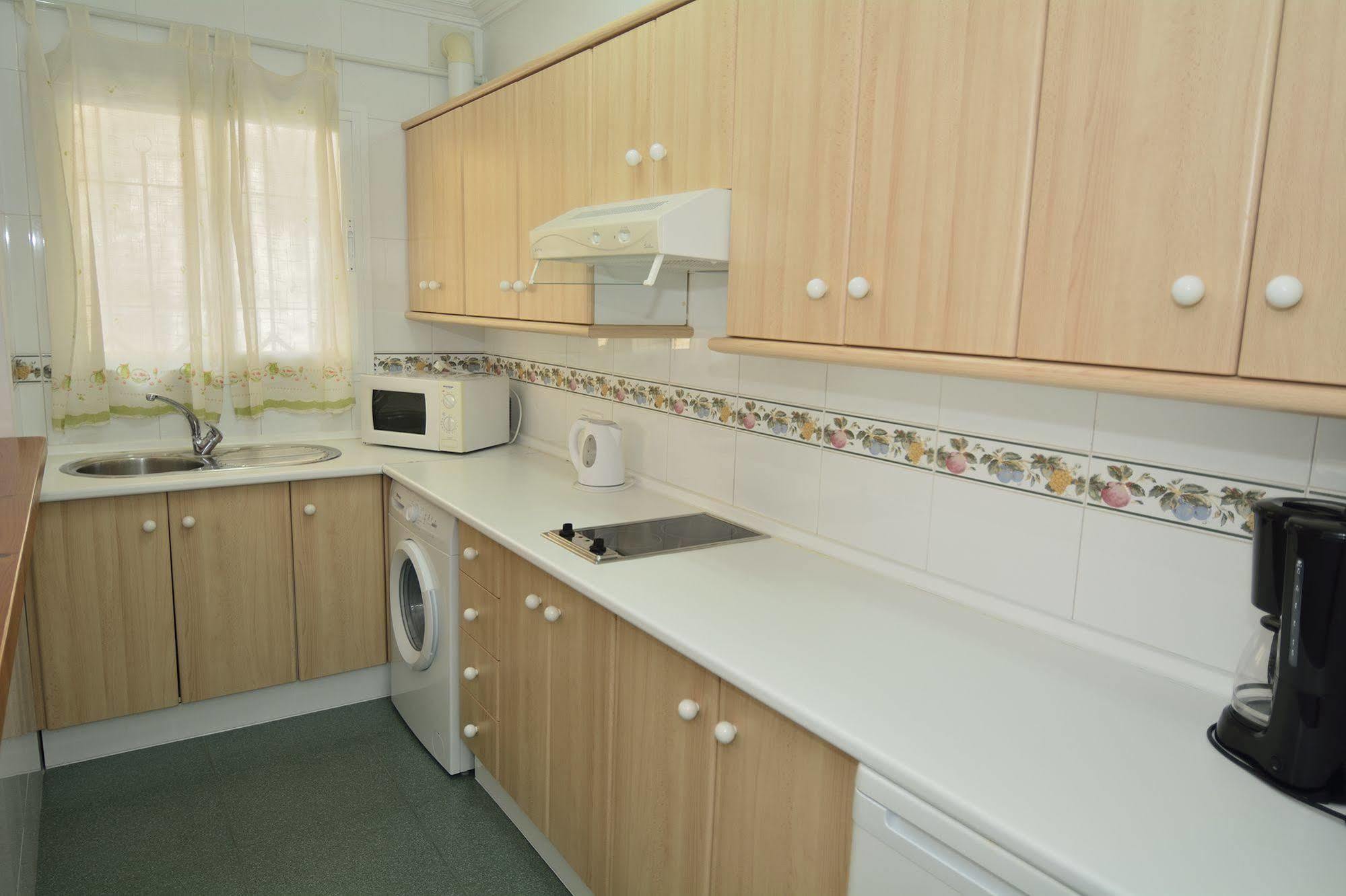 อปาร์ตาเมนโตส เอชซี บูเรียนา ปลายา Apartment เนร์คา ภายนอก รูปภาพ